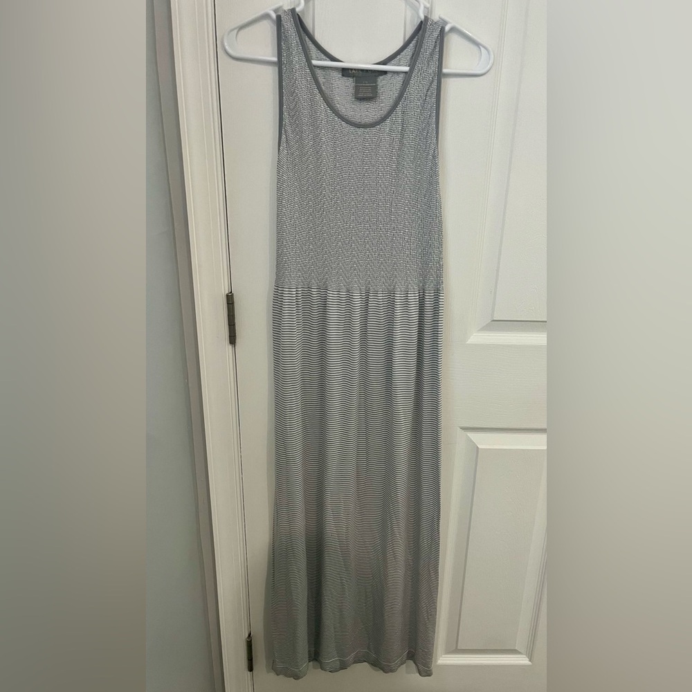 Elegant Gray White Maxi Dress